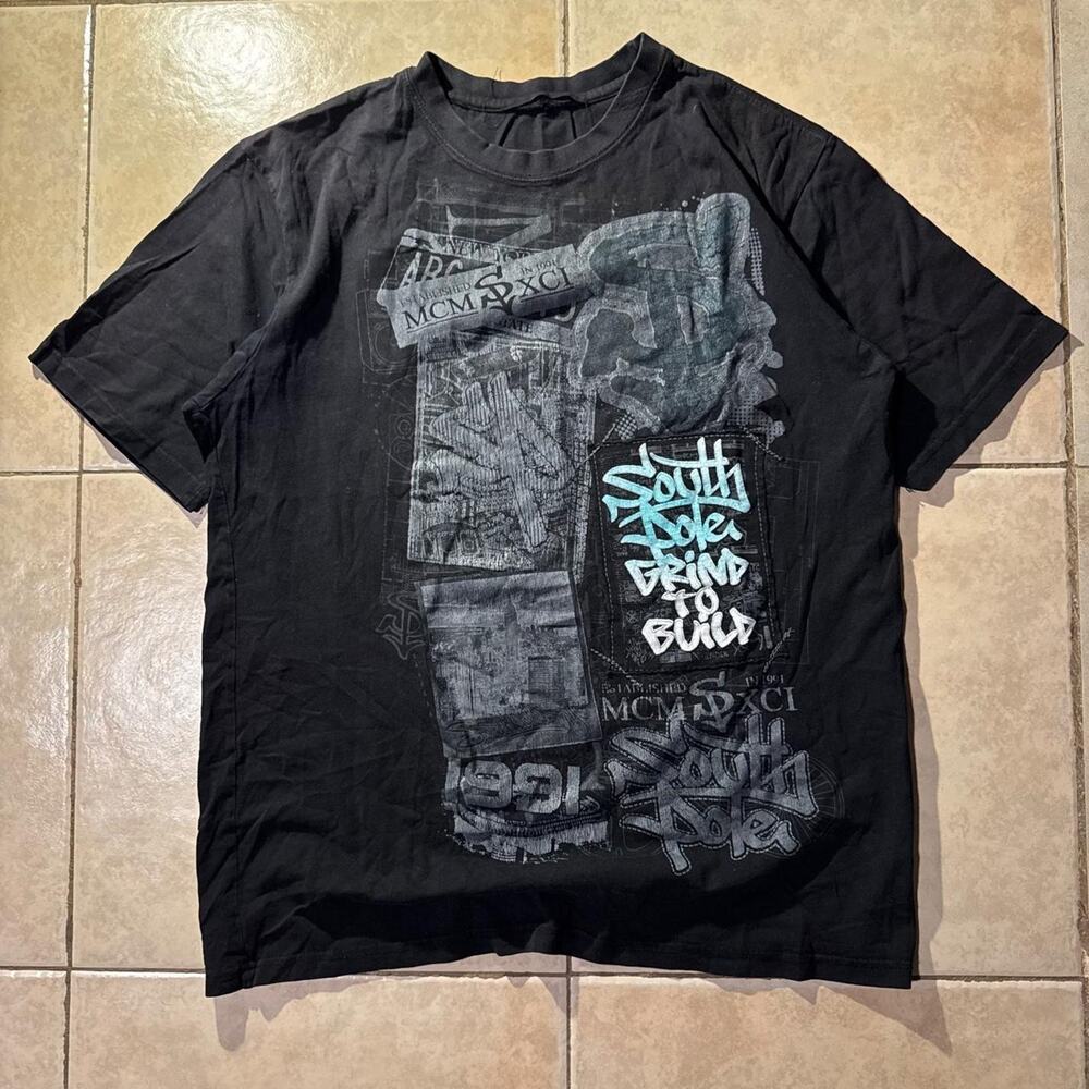 Vintage y2k black southpole tee Size Xl in mens